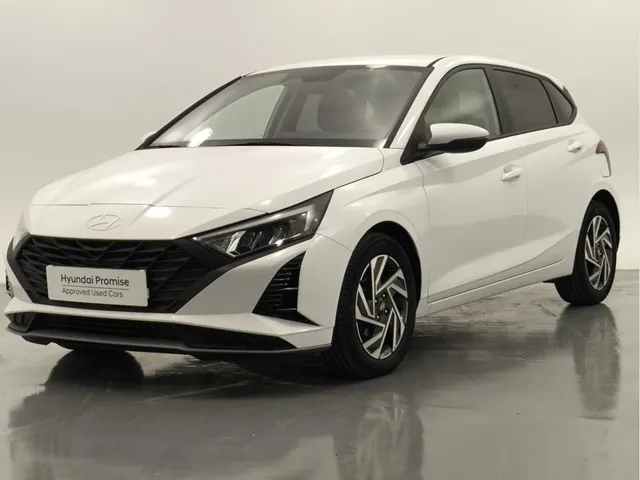 Hyundai i20 Terrassa: Oferta coche urbano con equipamiento c