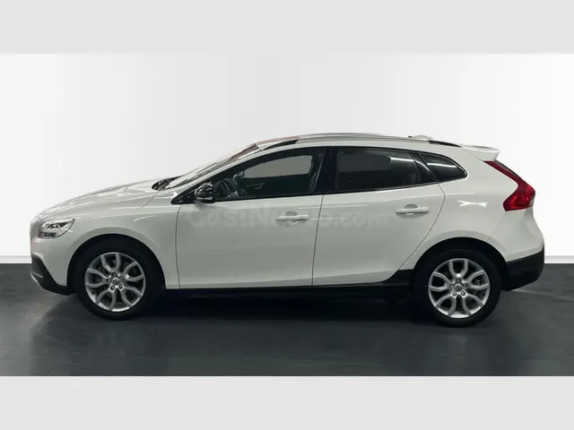 Volvo V40 - foto 3