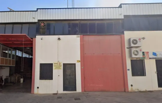 Se Vende -Nave en Parque comercial La Marina-Finestrat
