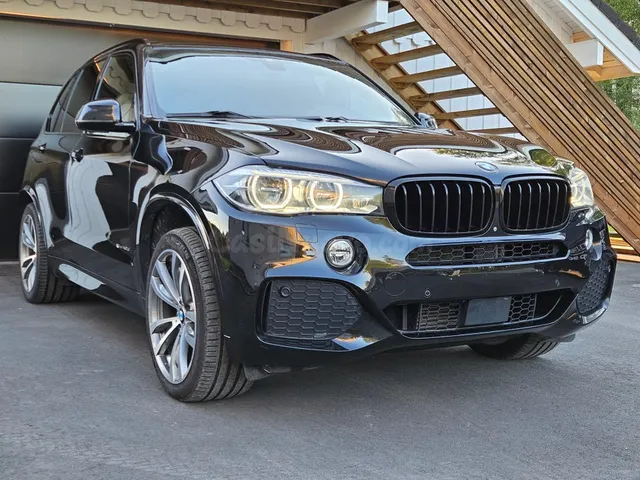 BMW X5 - foto 2