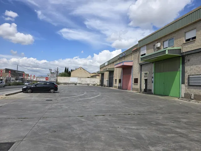 VENTA DE NAVE EN ATARFE (GRANADA) - foto 4