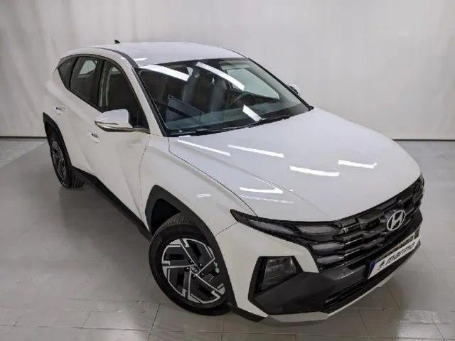 Hyundai Tucson seminuevo Murcia - SUV compacto eficiente - foto 2