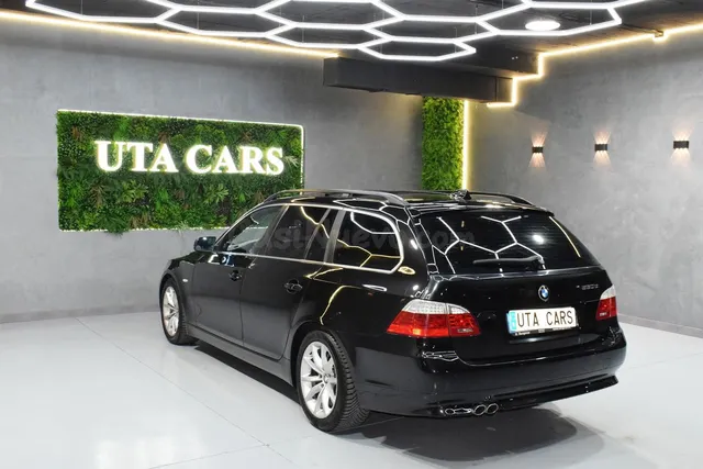 BMW Serie 5 530 D TOURING - foto 4