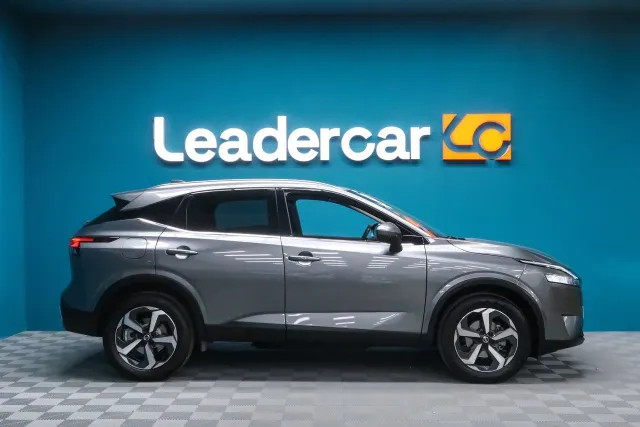 Nissan Qashqai DIG-T 116kW mHEV Xtronic Premiere Edit. - foto 4
