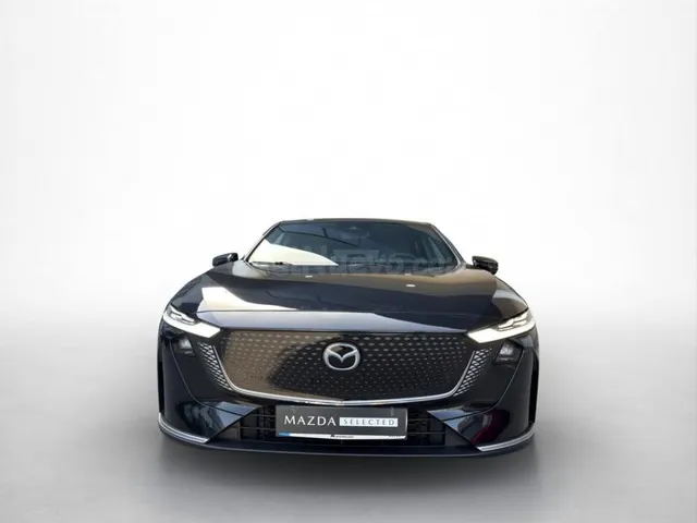 Mazda Mazda6e - foto 2