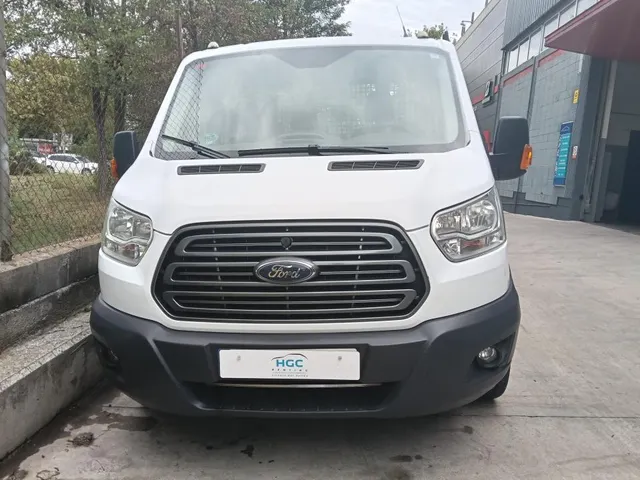 Ford Transit - foto 2