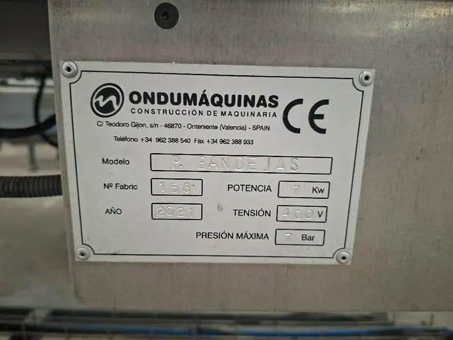 Máquina profesional para pegar bandejas en Castellón - foto 3