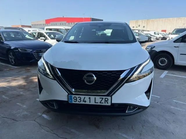 Nissan Qashqai DIG-T 103kW (140CV) mHEV 4x2 Acenta (2022) - foto 2