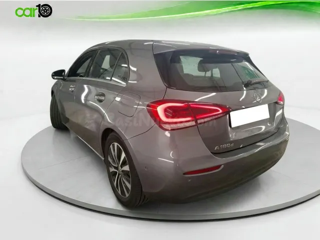Mercedes Clase A Compact 180 d Business Line 8G-DCT - foto 5
