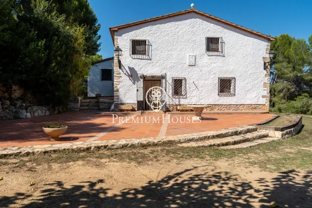 Finca rústica con encanto en el Catllar - foto 2