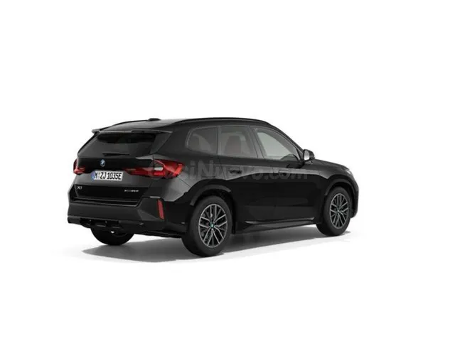 BMW X1 xdrive25e 180 kw (245 cv) - foto 2