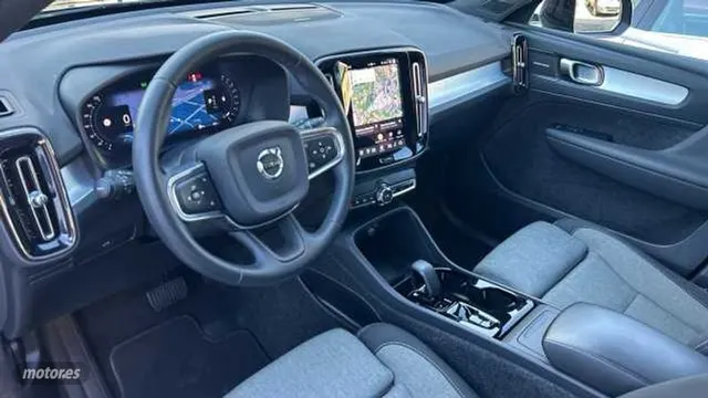 Volvo XC40 en Córdoba: Oportunidad con financiación oficial - foto 5