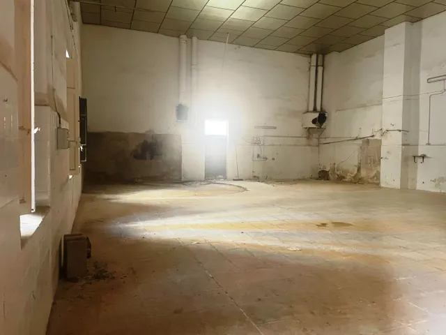 Almacén en venta en Casas Ibáñez - foto 2