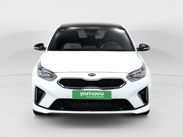 Kia Ceed 1.4 T-GDi 103kW (140CV) GT Line - foto 4