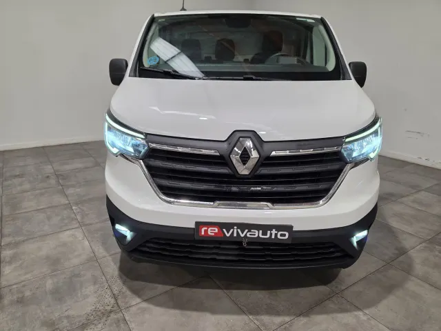 Renault Trafic Furgón L2H1 Blue dci 110cv - foto 2