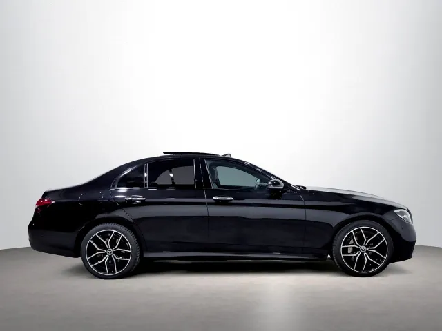 Mercedes Clase E E-CLASS 2.0 E 300 DE AUTO 4P (AMG LINE) - foto 3