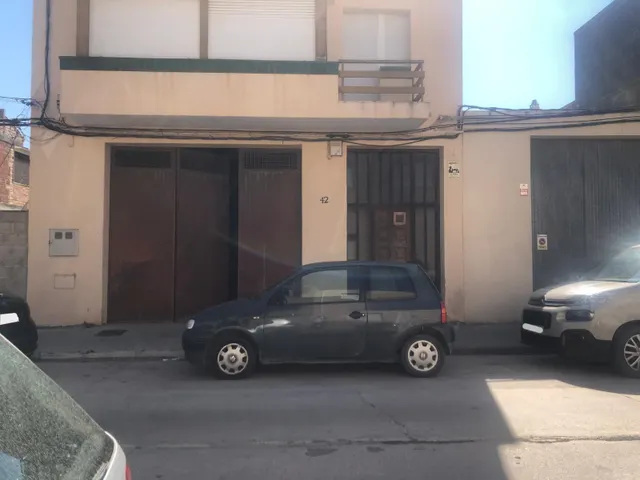 VENTA ALMACEN EN DELTEBRE - foto 3