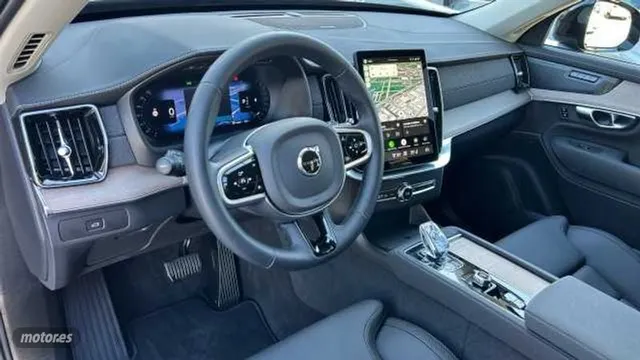 Volvo XC90 nuevo en Córdoba con financiación oficial - foto 5
