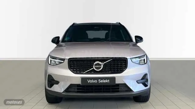 Volvo XC40 Revisado Oficial en A Coruña con Certificación DE - foto 2