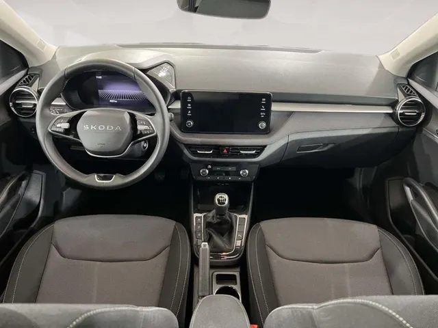 Skoda Fabia - foto 4