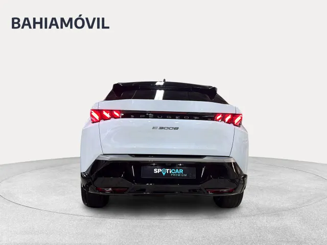 Peugeot e-3008 GT Eléctrico 210 (157 kW) - foto 5