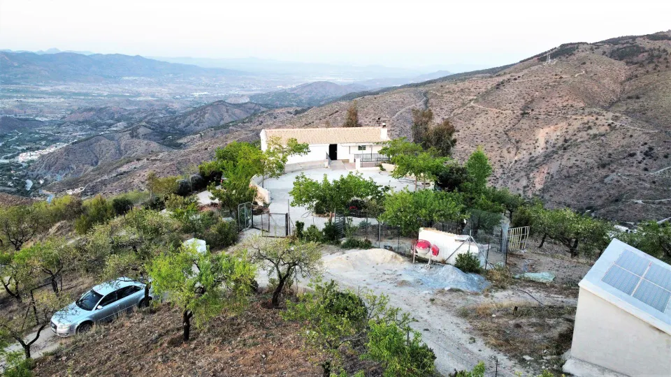 Coto de Caza con vivienda y pozo de agua