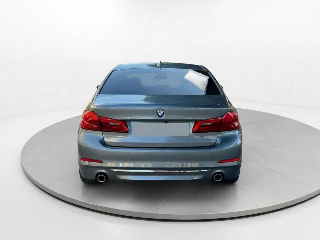 BMW SERIE 5 530D - foto 3