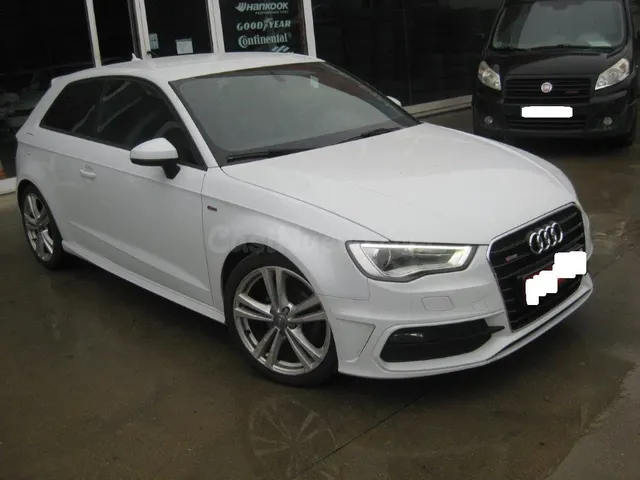 Audi A3 110 CV Vic - Equipamiento Premium y Estado Impecable