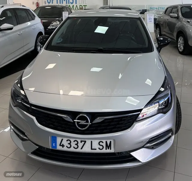 Opel Astra - foto 2