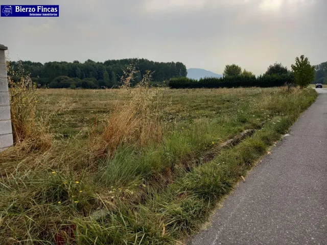 ✨✨✨BIERZO FINCAS VENDE... TERRENO RUSTICO EN FUENTESNUEVAS - foto 4
