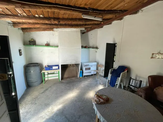 TERRENO RUSTICO CON CONSTRUCCIÓN 25M EN MONTÁNCHEZ - foto 5