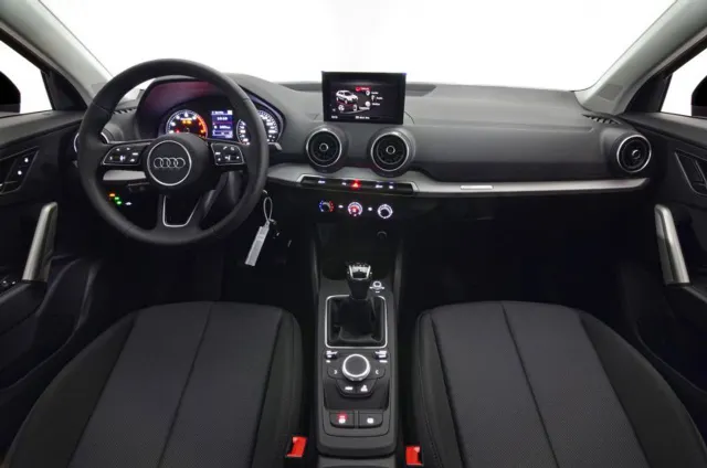 Audi Q2 Sport 30 TFSI 81 kW (110 CV) - foto 2