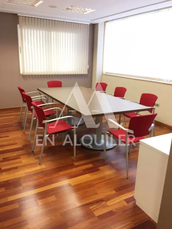 SE ALQUILAN OFICINAS EN EL POLIGONO INDUSTRIAL LA ESTRELLA - foto 5