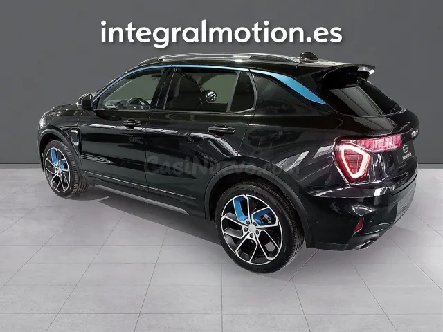 Lynk & Co 01 1.5 PHEV - foto 2