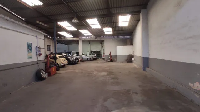 NAVE INDUSTRIAL EN VENTA EN EL CARPIO EN UNA EXCELENTE UBICA - foto 2