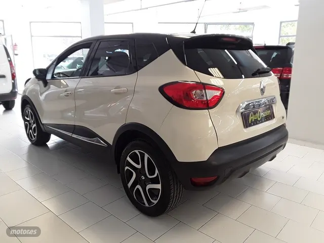 Renault Captur - foto 4