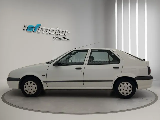 Renault 19 ADAGIO 1.9 DT 93CV - foto 3