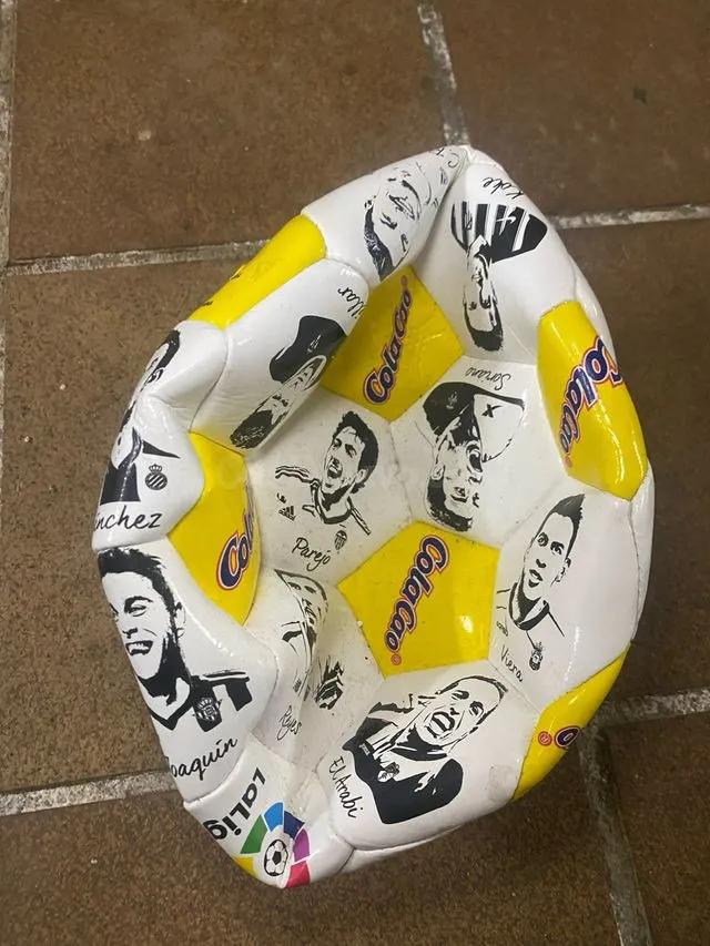 Balón oficial ColaCao La Liga Legends – Malgrat de Mar - foto 2