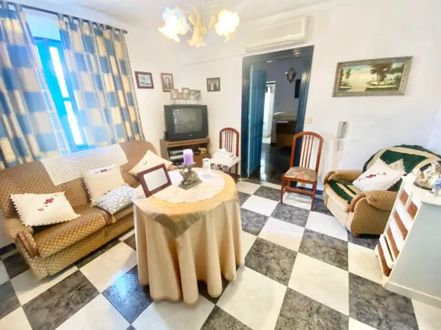 FANTÁSTICA CASA DE CAMPO CON ENCANTO EN PUERTO LUMBRERAS - foto 2