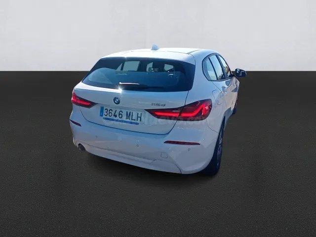 BMW Serie 1 116d seminuevo en renting España - foto 4