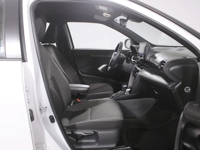 Toyota Yaris Cross YARIS CROSS 1.5 VVT-I HYBRID ACTIVE TECH  - foto 5