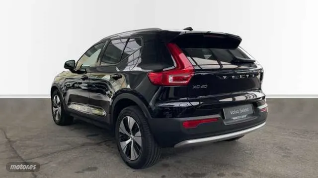 Volvo XC40 - foto 2