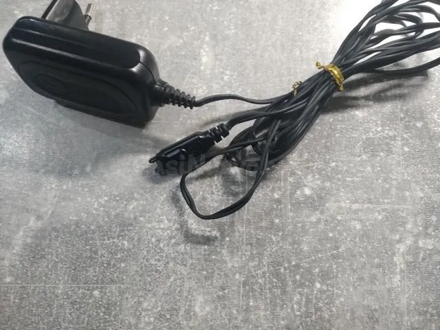 Cargador de Motorola V535