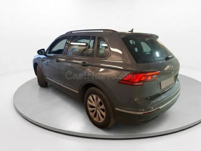 VOLKSWAGEN TIGUAN 2.0 TDI 150 CV Life Business DSG7 - foto 4