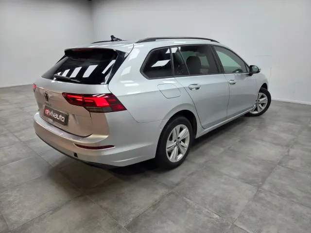 Volkswagen Golf Life 1.0 eTSI 81kW (110CV) DSG Variant - foto 3