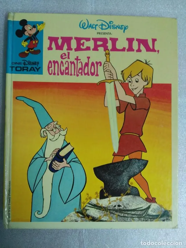 MERLIN EL ENCANTADOR WALT DISNEY EDICIONES TORAY.1976 PASTAS