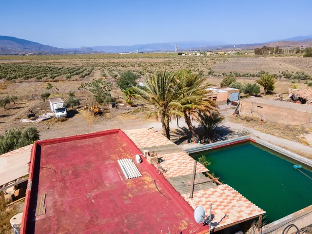 Finca de 21 Hectáreas en Tabernas - foto 4