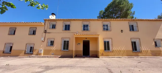 FINCA Y CASA RÚSTICA VIZCABLE NERPIO - foto 5