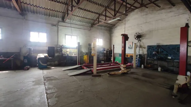 NAVE INDUSTRIAL EN VENTA EN EL CARPIO EN UNA EXCELENTE UBICA - foto 5