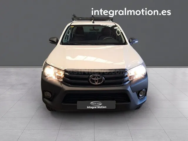 Toyota Hilux 2.4 D-4D Doble Cabina 4x4 VXL - foto 2